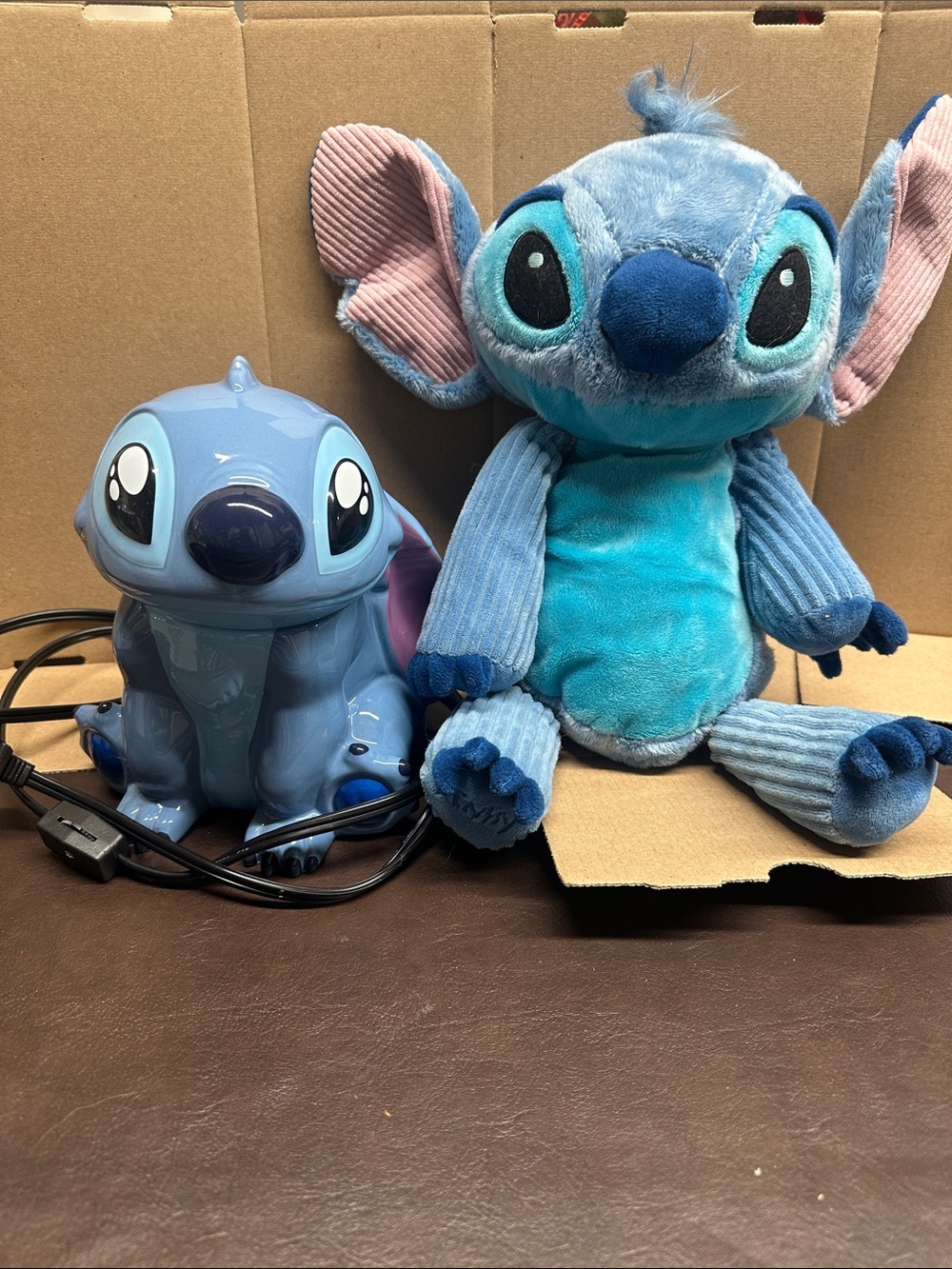 Scentsy Disney Stitch Wax warmer and Scentsy Buddy